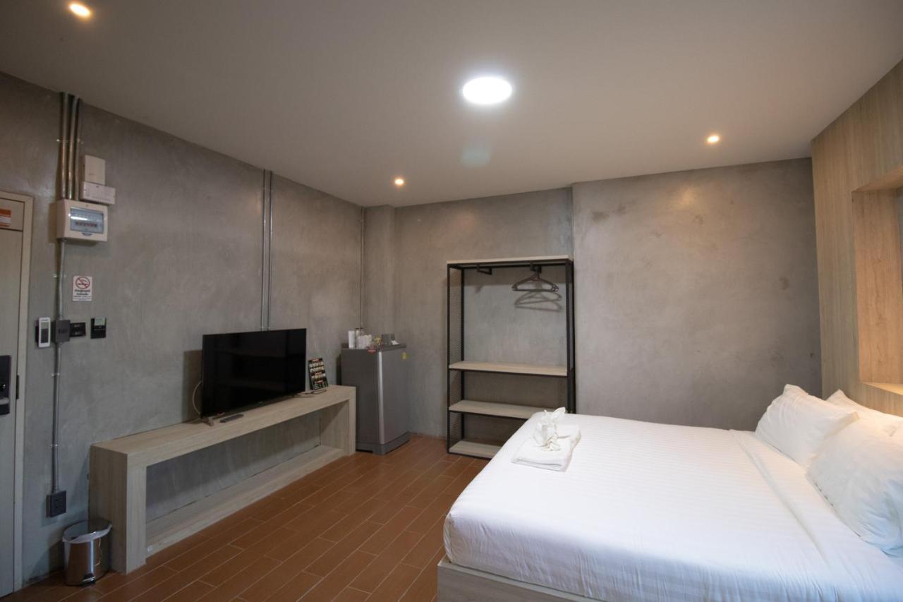 Rabbit Hotel Phimai Екстериор снимка