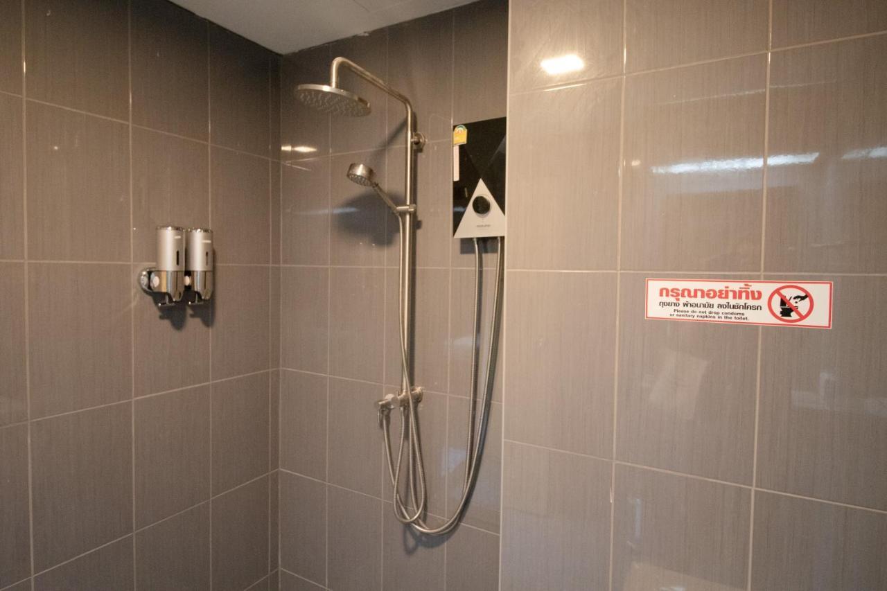 Rabbit Hotel Phimai Екстериор снимка