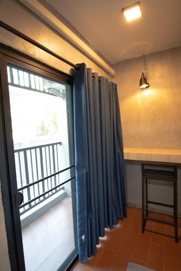 Rabbit Hotel Phimai Екстериор снимка