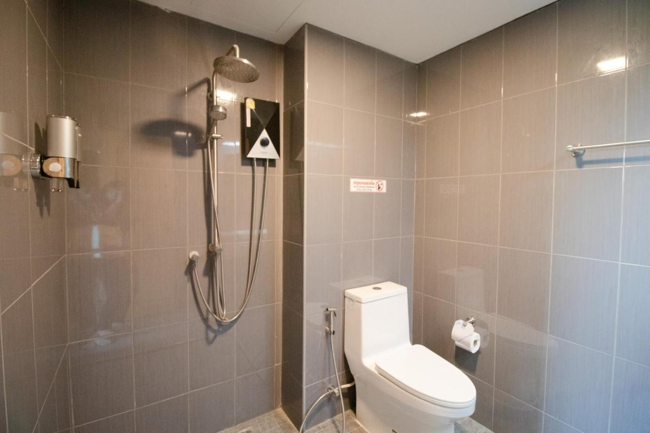 Rabbit Hotel Phimai Екстериор снимка